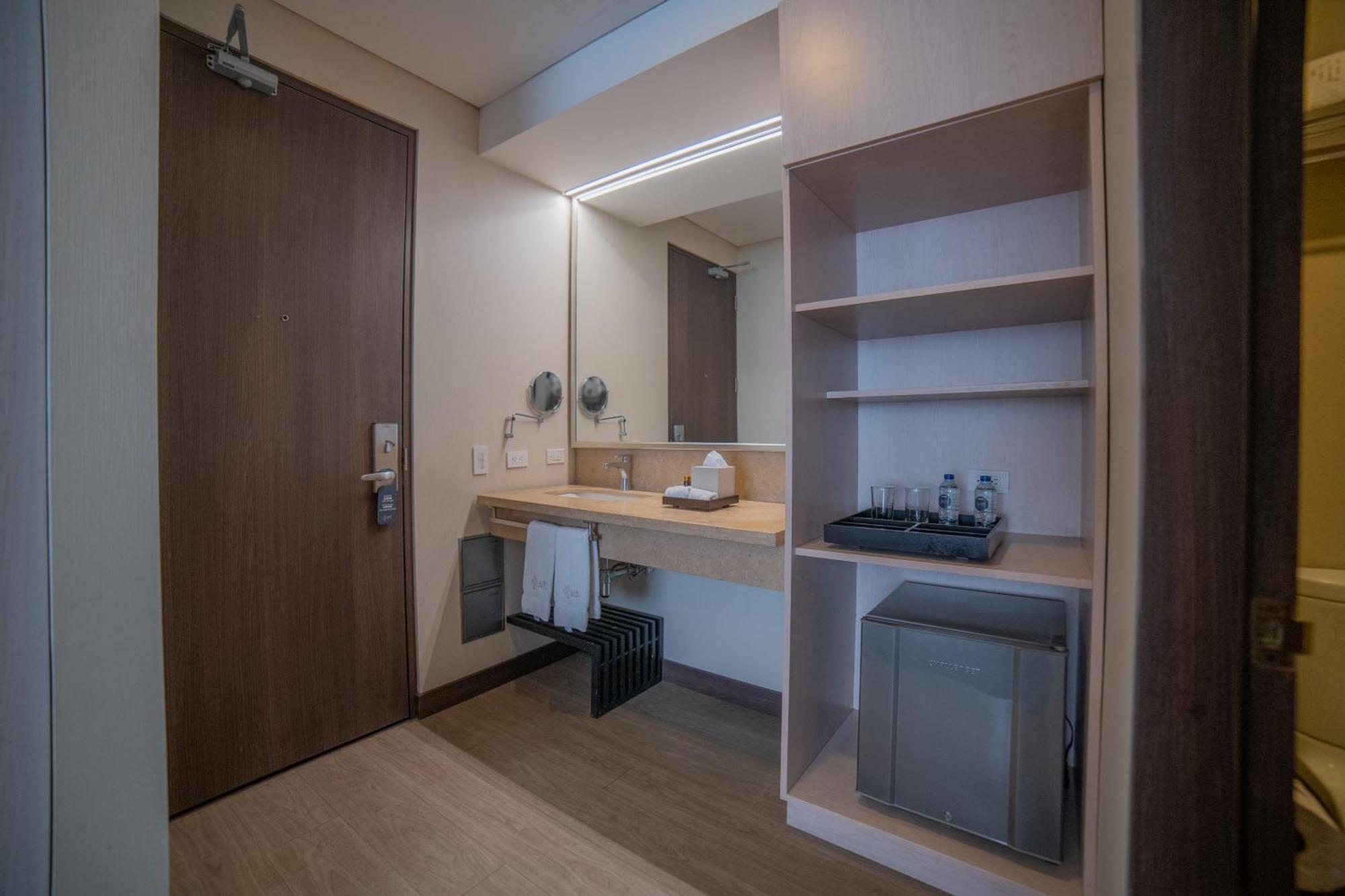 Shg Liv Zona G Hotel 4*